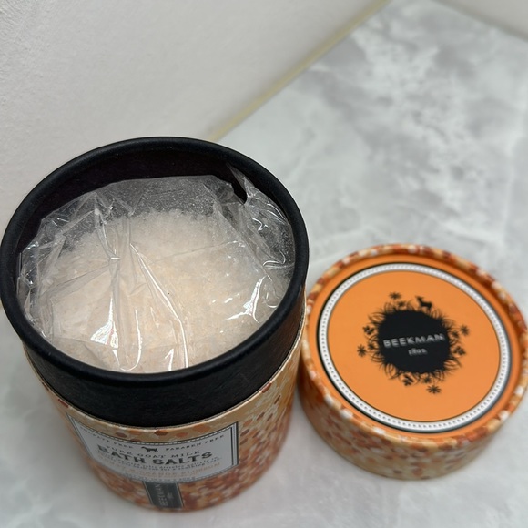 Beekman Bath Salts - Picture 4 of 4